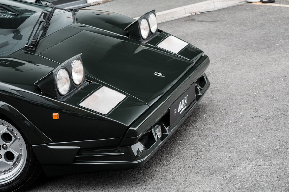 LAMBORGHINI Countach 25th Anniversary