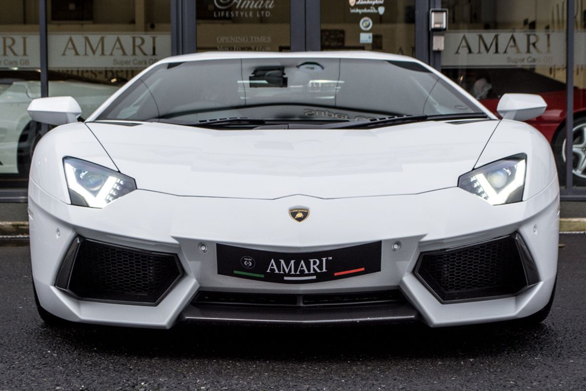 LAMBORGHINI AVENTADOR COUPE LP 700-4 ISR