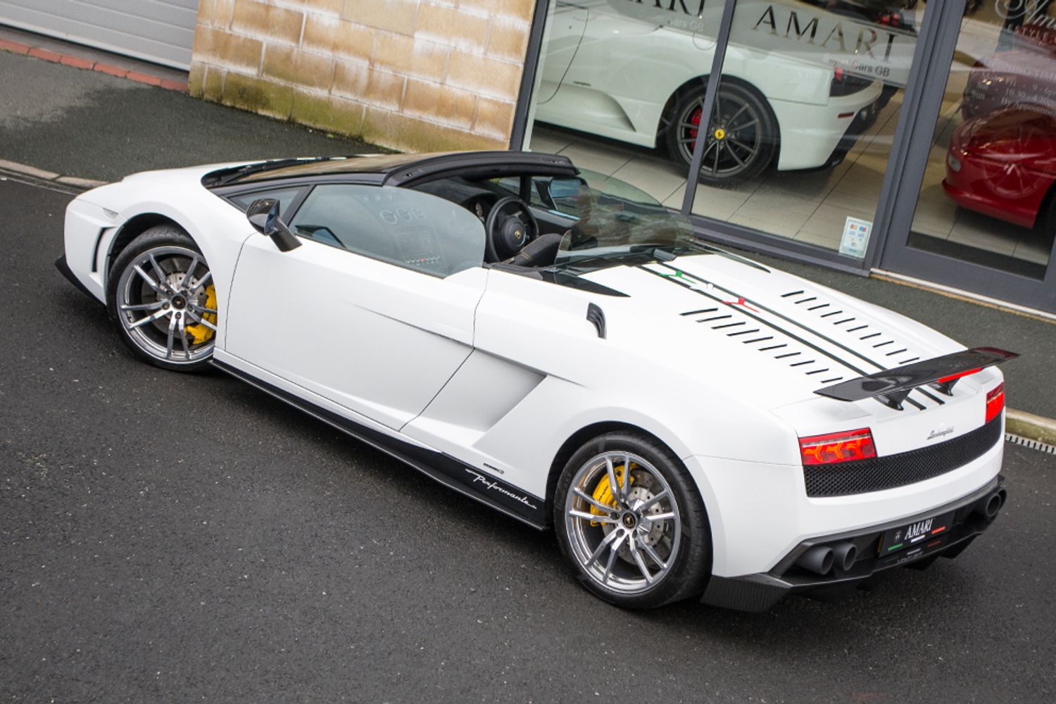 LAMBORGHINI LP570-4 Gallardo Spyder Performante E-Gear