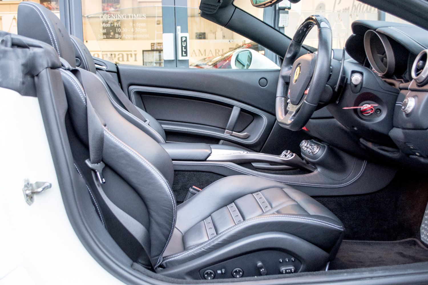 FERRARI CALIFORNIA CONVERTIBLE 2+ F1