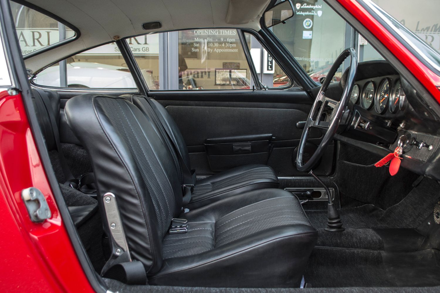 PORSCHE 911L Coupe Short Wheel Base