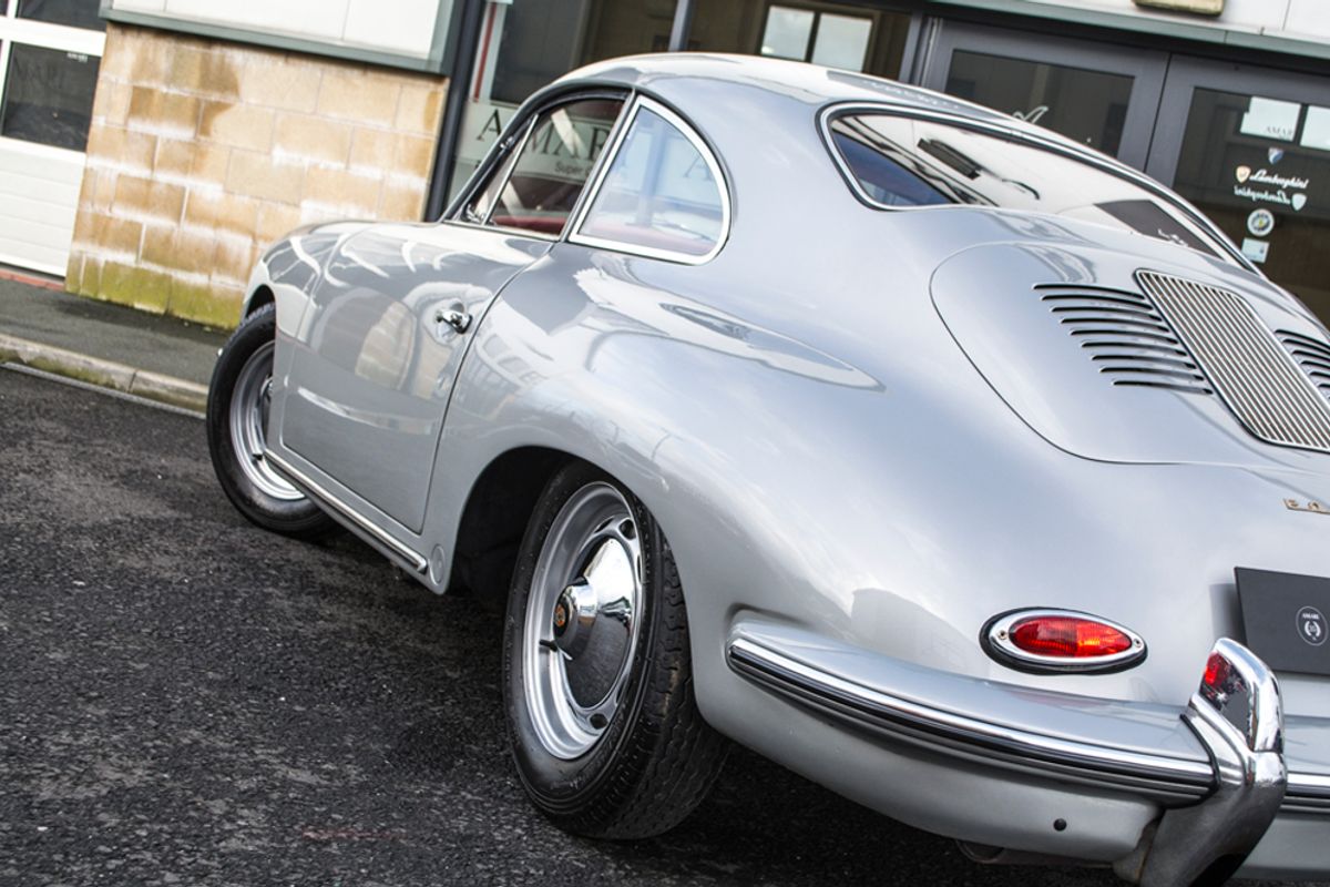 PORSCHE 356 B Series