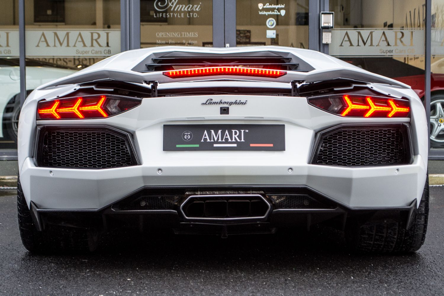 LAMBORGHINI AVENTADOR COUPE LP 700-4 ISR