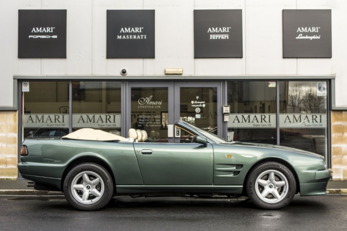 ASTON MARTIN VIRAGE CONVERTIBLE Volante Auto