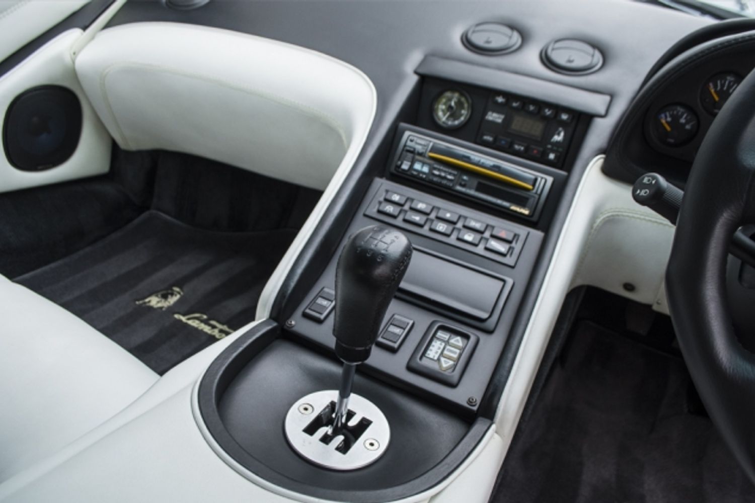 LAMBORGHINI DIABLO VT Coupe