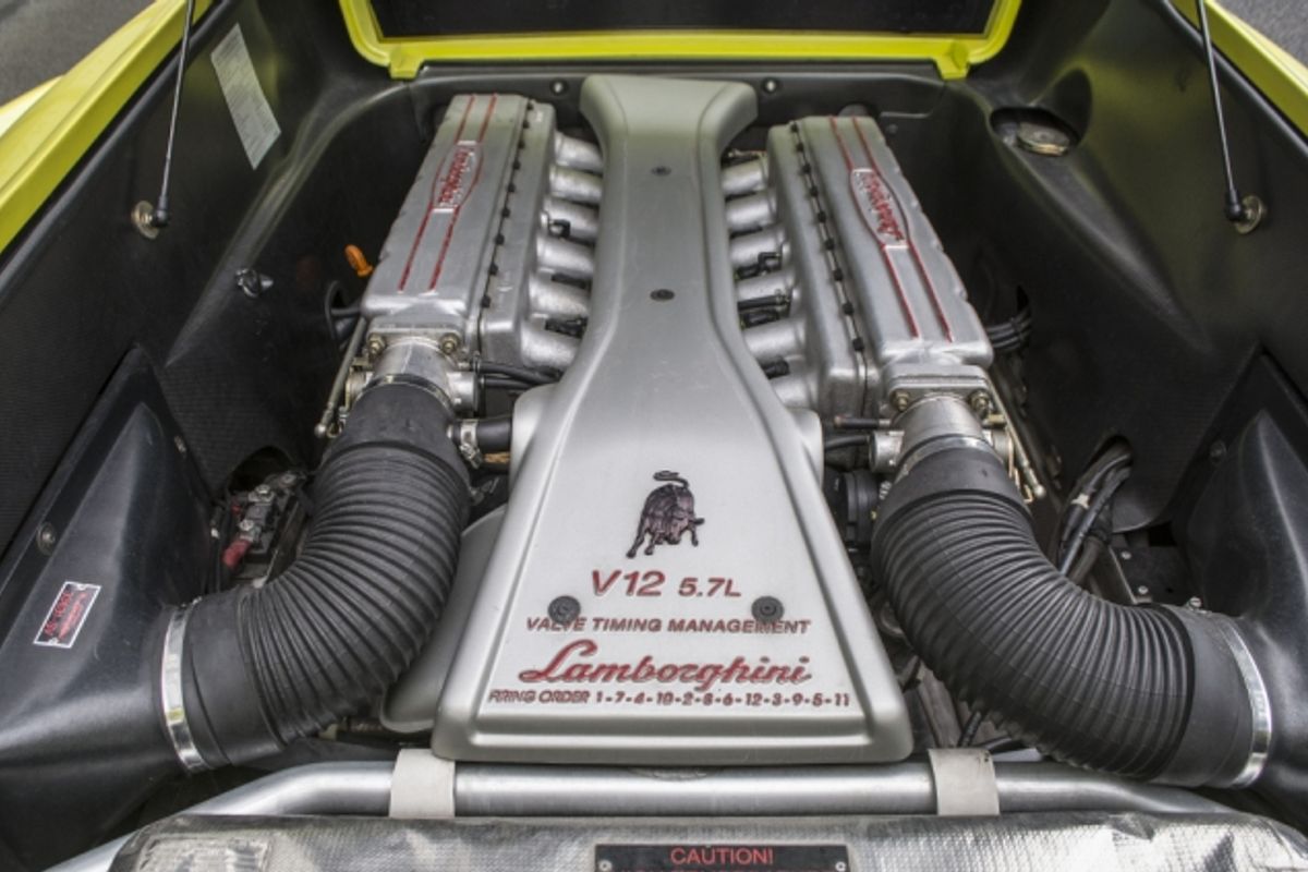 LAMBORGHINI DIABLO VT Coupe