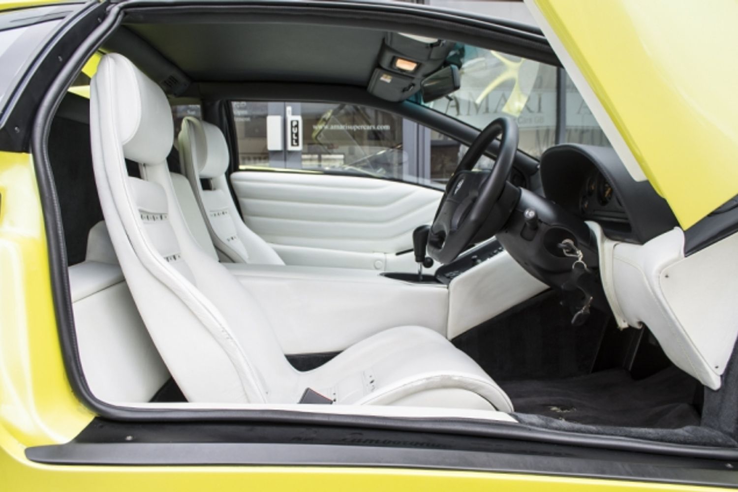 LAMBORGHINI DIABLO VT Coupe