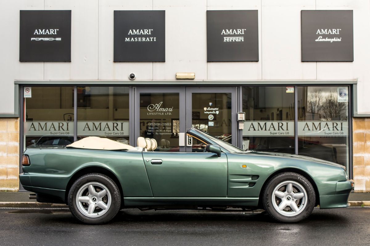ASTON MARTIN VIRAGE CONVERTIBLE Volante Auto