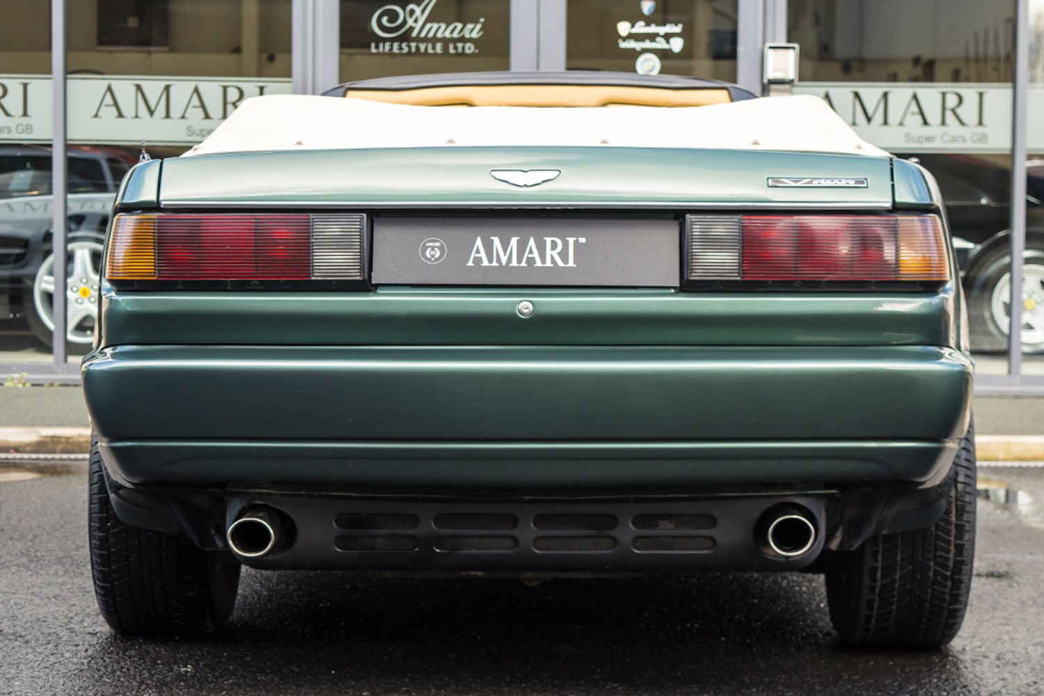 ASTON MARTIN VIRAGE CONVERTIBLE Volante Auto