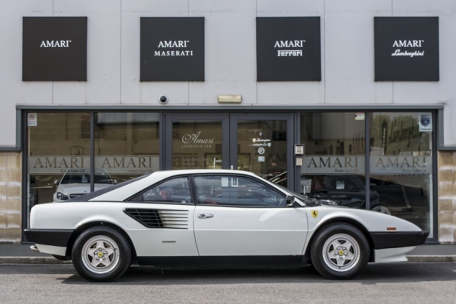 FERRARI MONDIAL COUPE QV