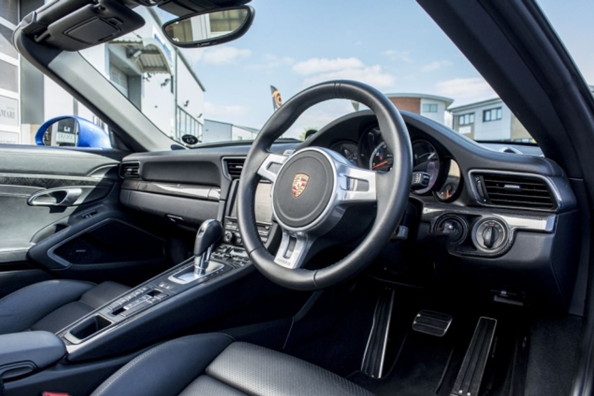 PORSCHE 911 [991] TURBO CABRIOLET S PDK