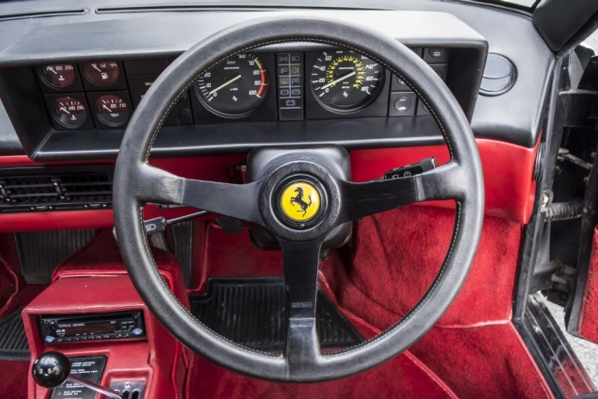 FERRARI MONDIAL COUPE QV