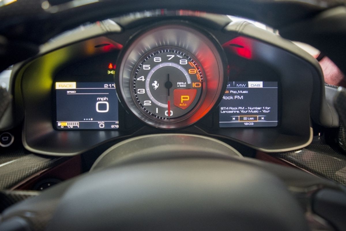 FERRARI F12 BERLINETTA COUPE 2dr Auto
