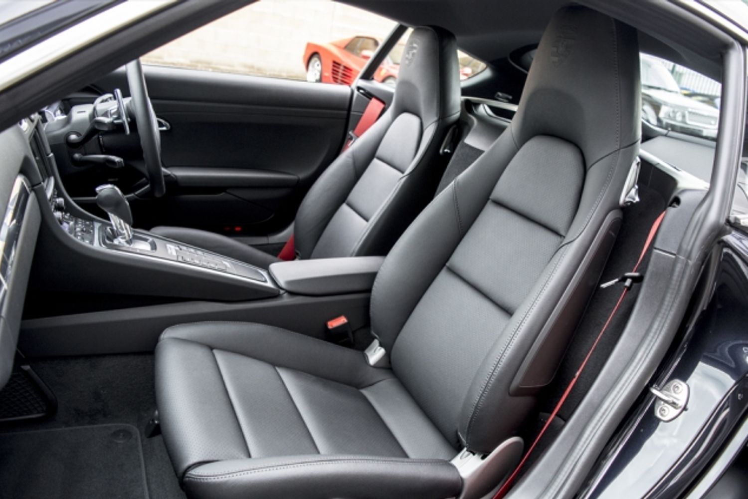 PORSCHE Cayman Coupe Special Edition Black Edition PDK