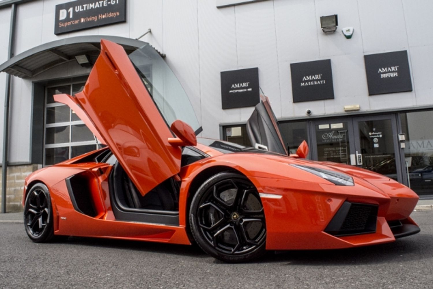 LAMBORGHINI AVENTADOR COUPE LP 700-4 ISR