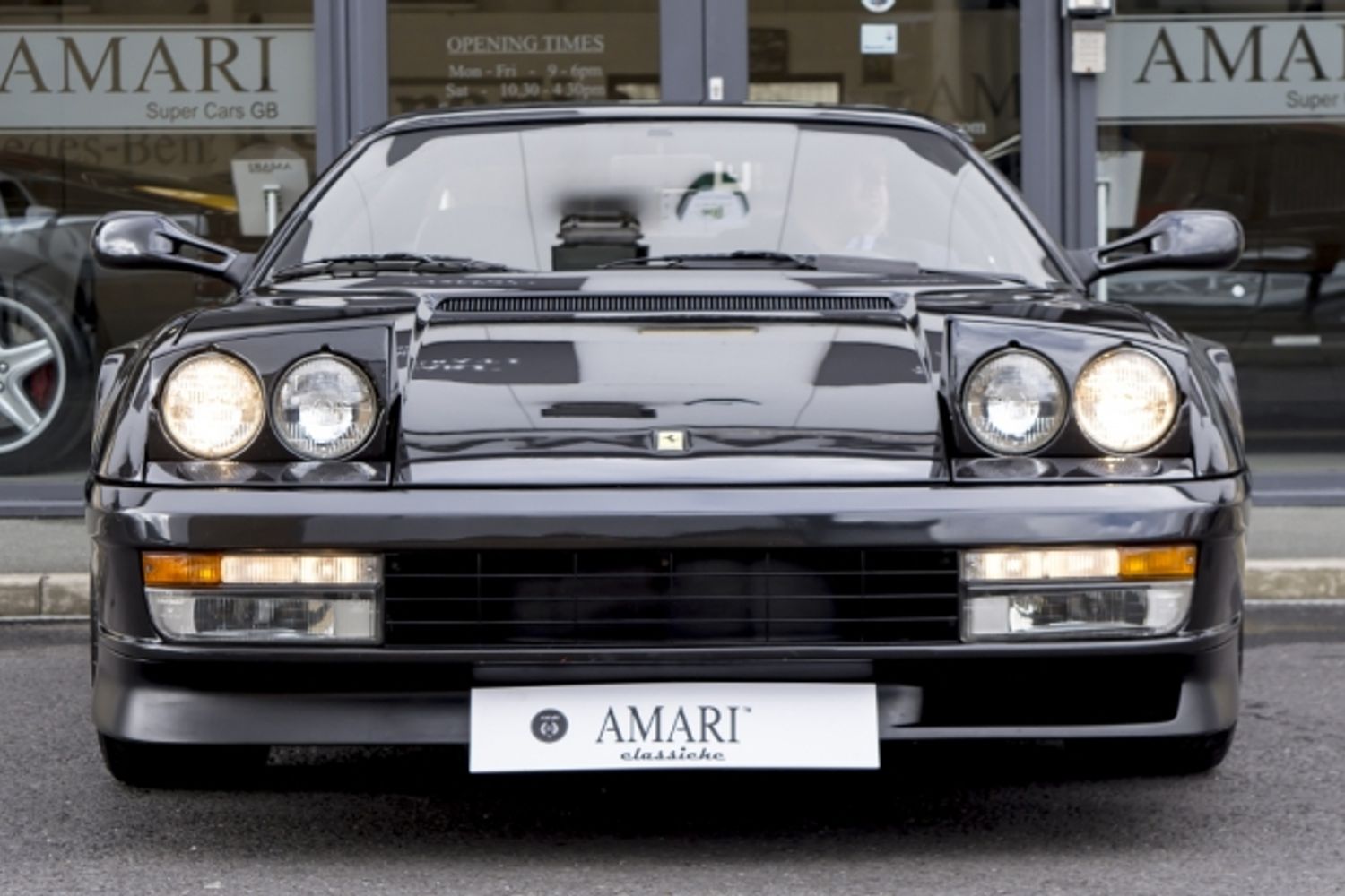 FERRARI TESTAROSSA COUPE 2dr