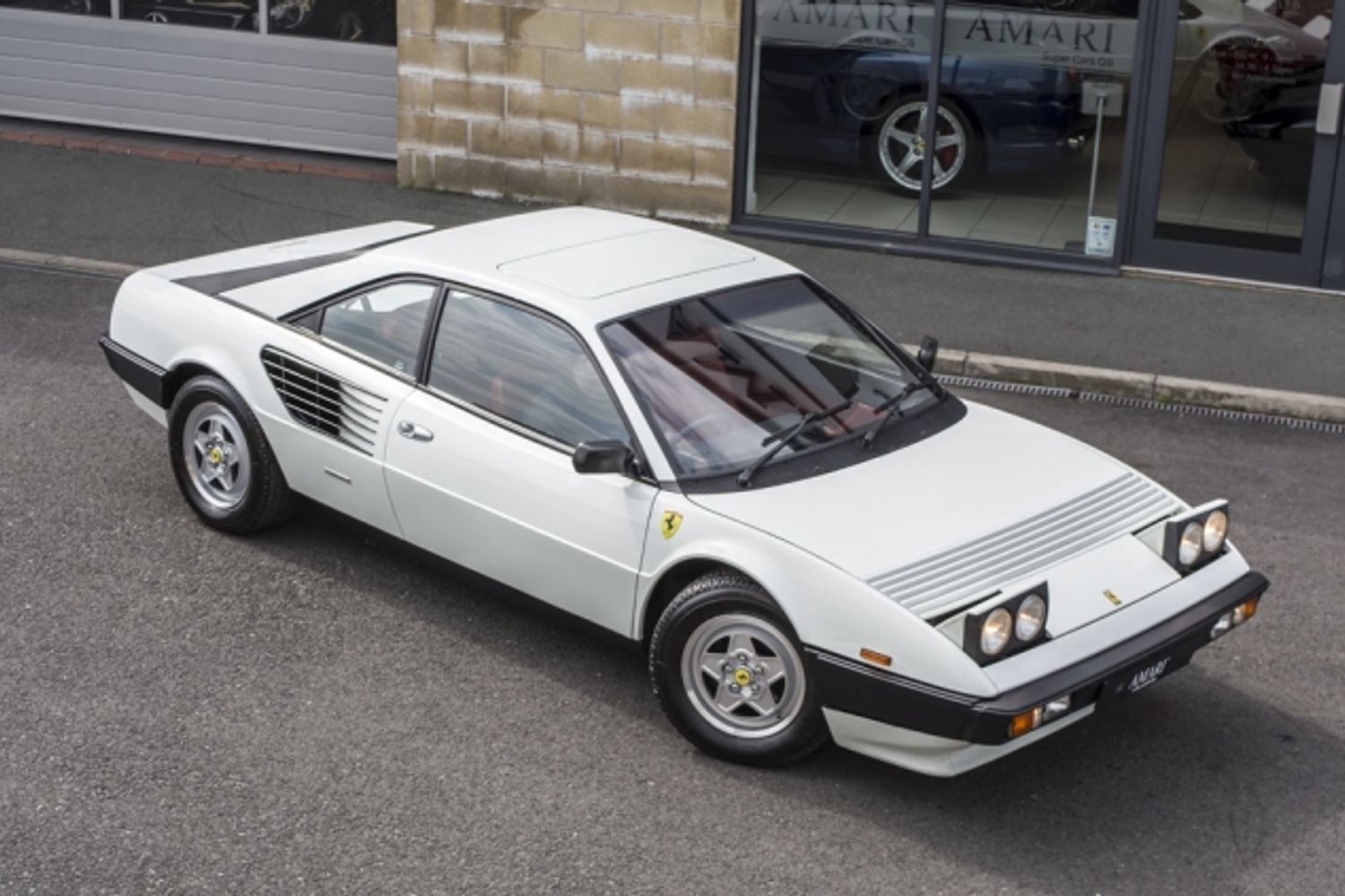 FERRARI MONDIAL COUPE QV