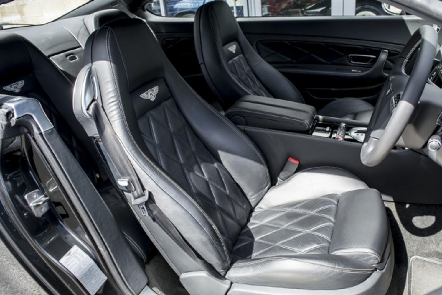 BENTLEY CONTINENTAL GT COUPE 6.0 W12 Auto