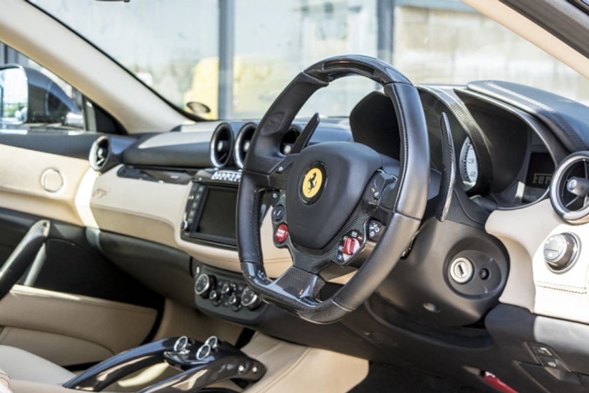 FERRARI FF COUPE 2dr Auto [HELE]