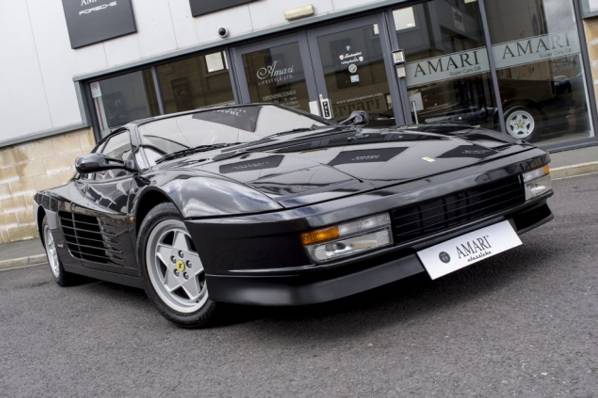FERRARI TESTAROSSA COUPE 2dr