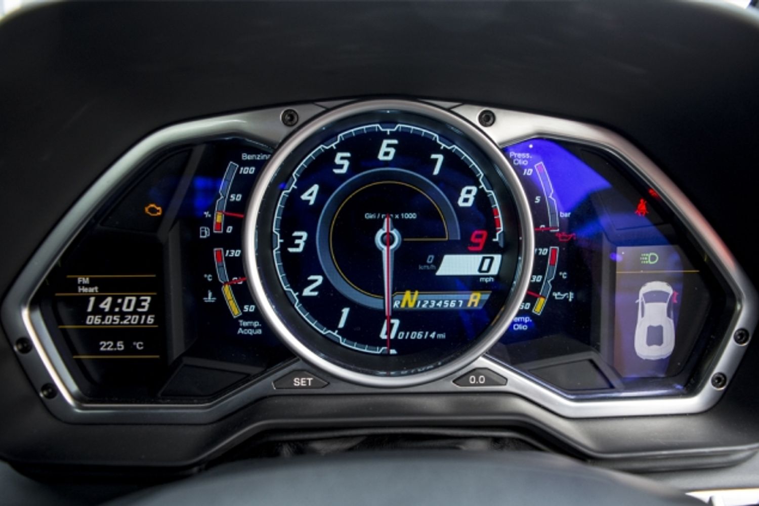 LAMBORGHINI AVENTADOR COUPE LP 700-4 ISR