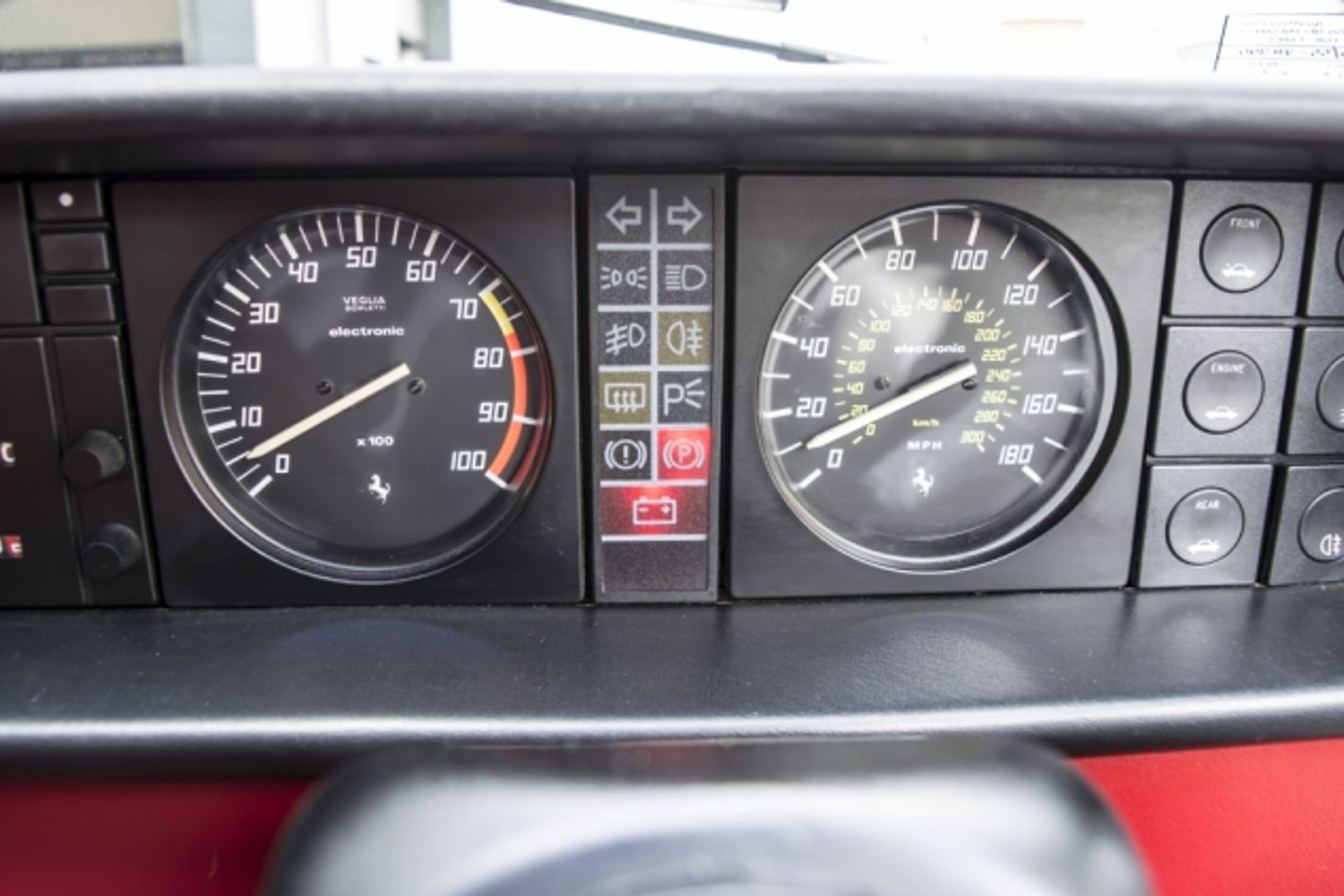 FERRARI MONDIAL COUPE QV