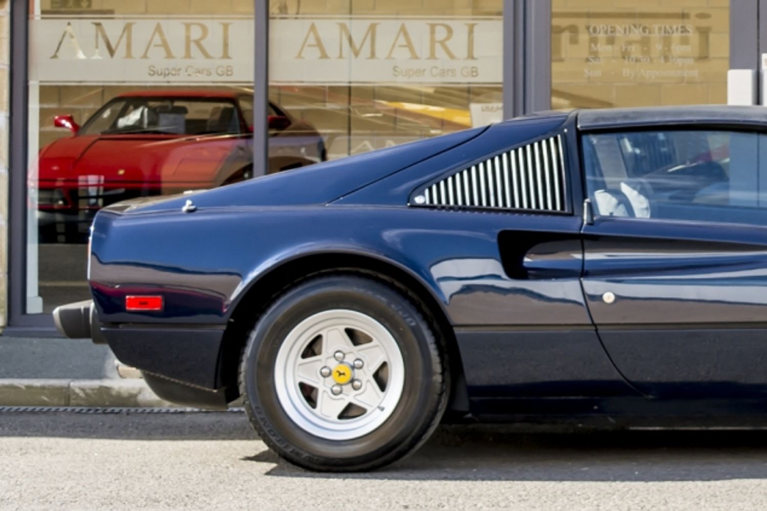 FERRARI 308 GTS GTS - Targa - Left Hand Drive