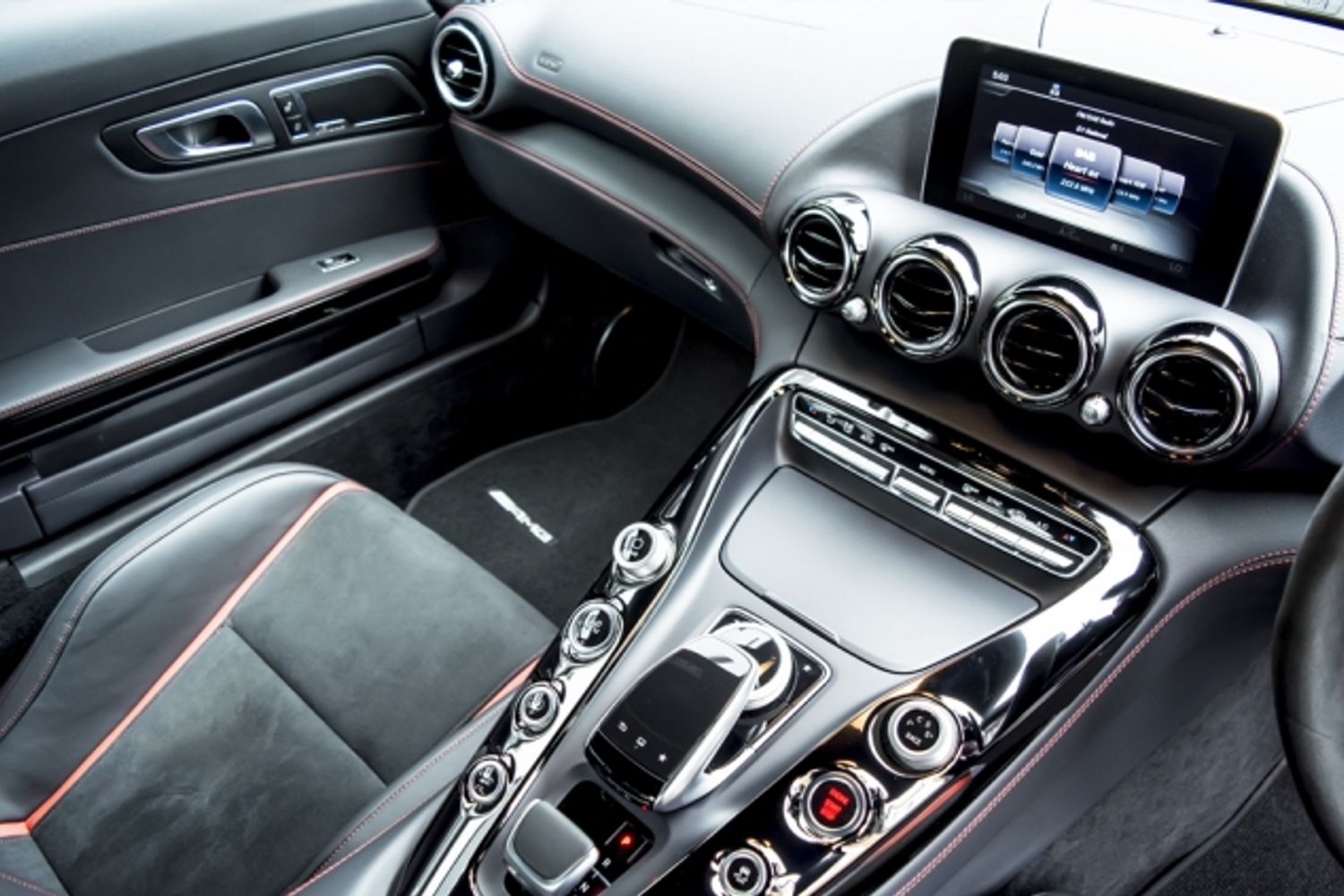 MERCEDES-BENZ AMG GT COUPE SPECIAL EDITIONS GT S Edition 1 Auto
