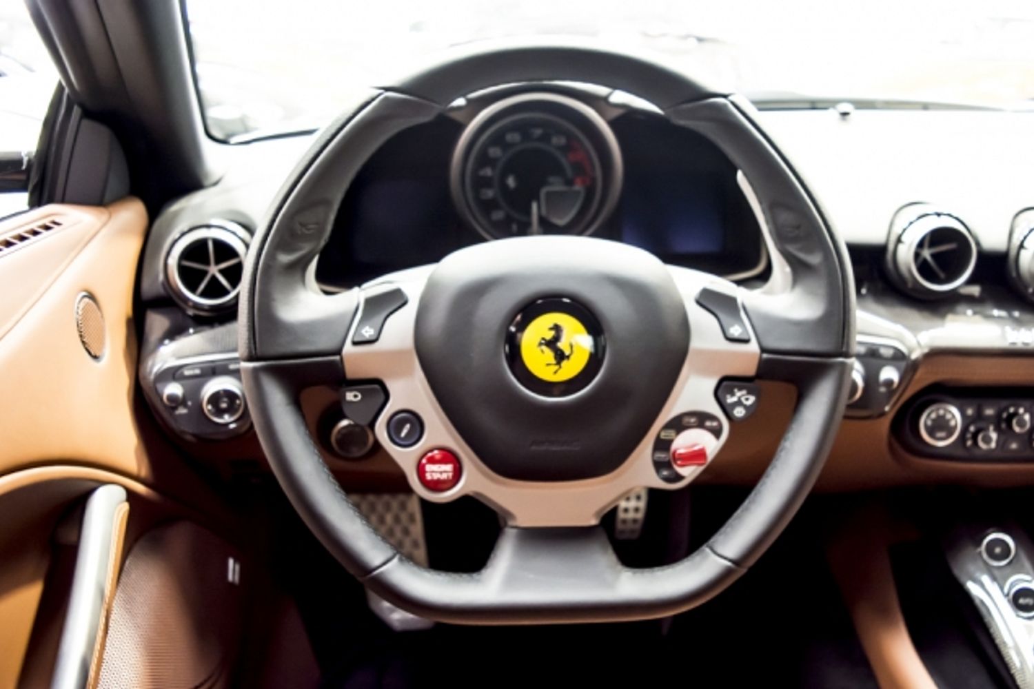 FERRARI F12 BERLINETTA COUPE 2dr Auto