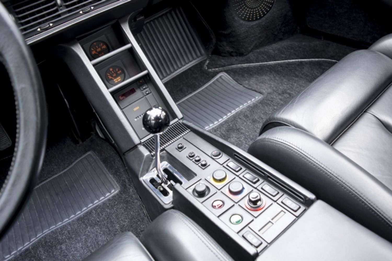 FERRARI TESTAROSSA COUPE 2dr