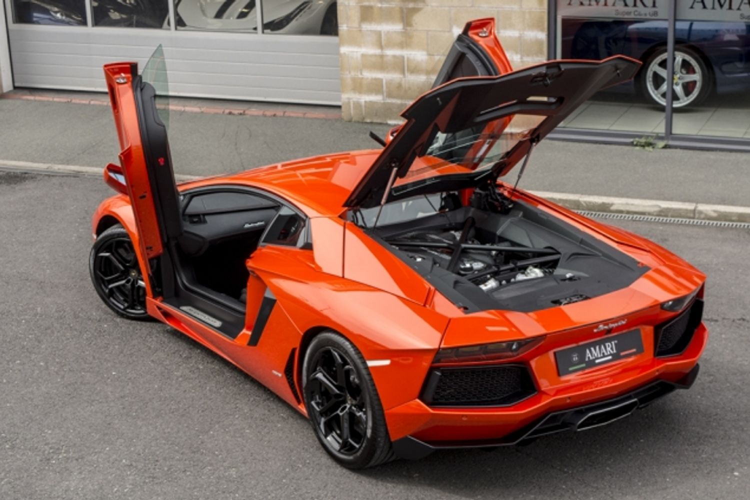 LAMBORGHINI AVENTADOR COUPE LP 700-4 ISR