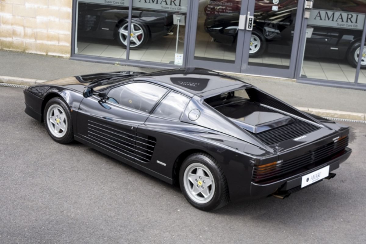 FERRARI TESTAROSSA COUPE 2dr