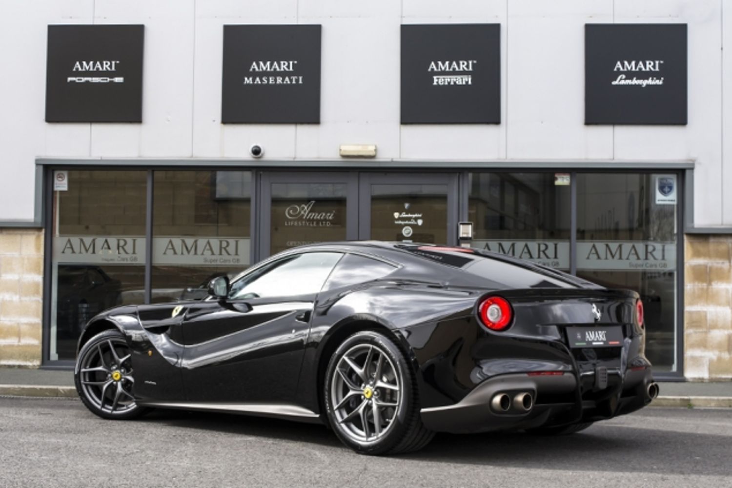 FERRARI F12 BERLINETTA COUPE 2dr Auto