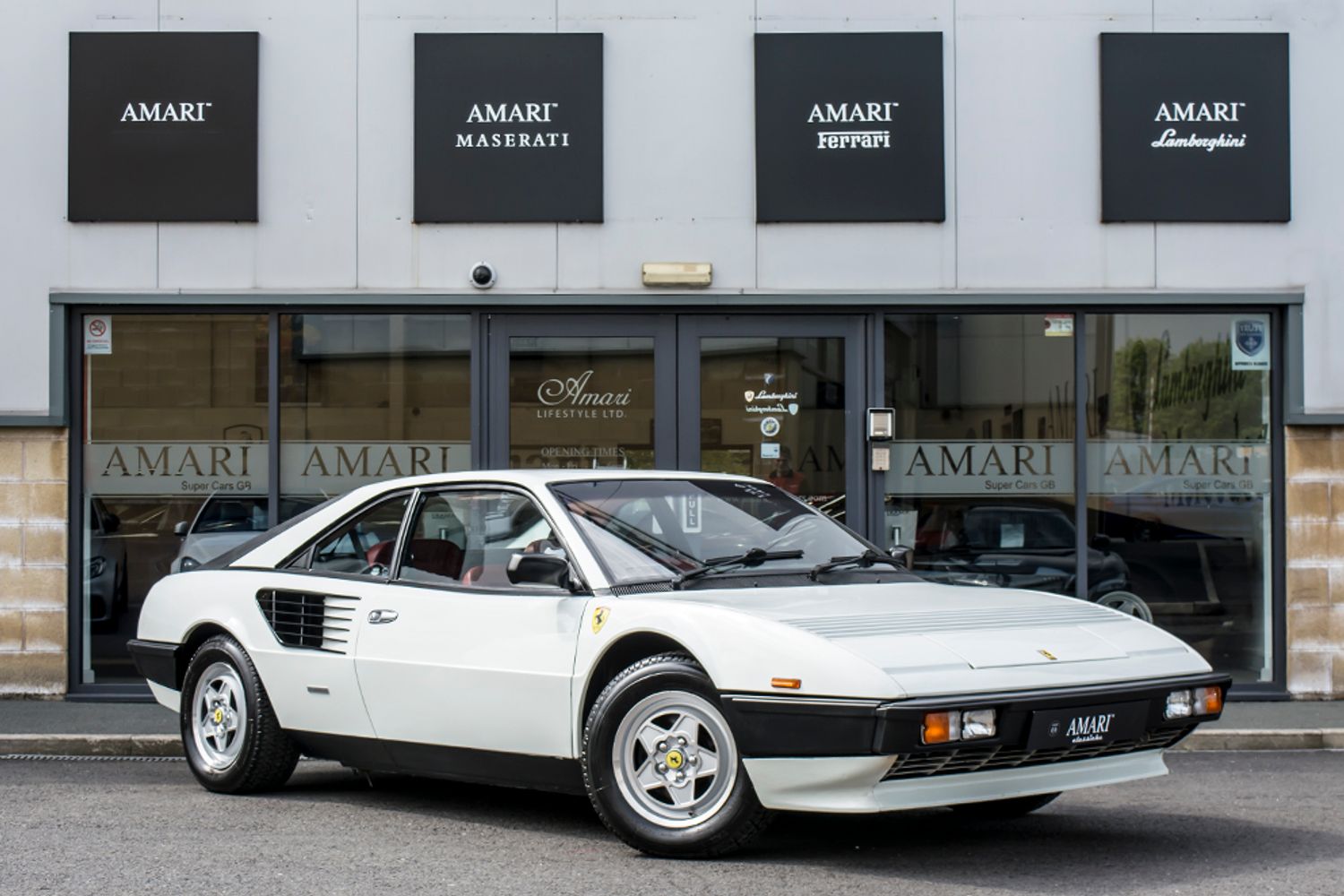 FERRARI MONDIAL COUPE QV