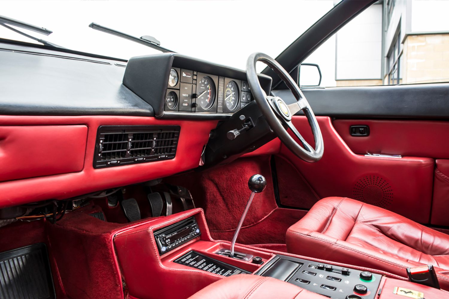 FERRARI MONDIAL COUPE QV