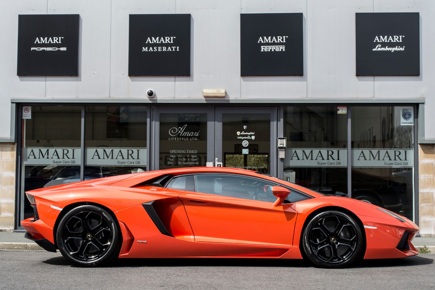 LAMBORGHINI AVENTADOR COUPE LP 700-4 ISR