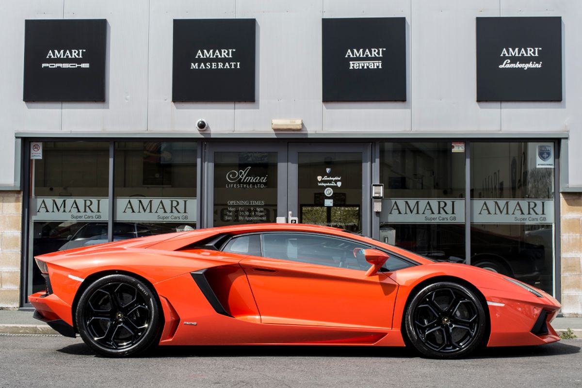 LAMBORGHINI AVENTADOR COUPE LP 700-4 ISR