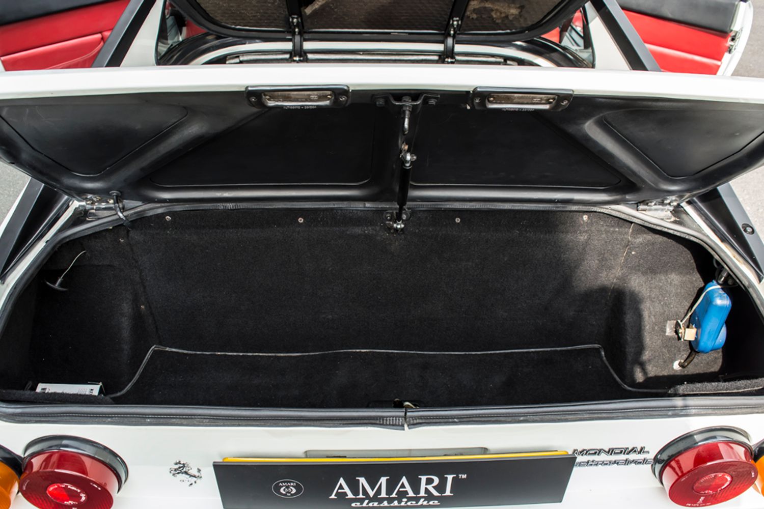 FERRARI MONDIAL COUPE QV