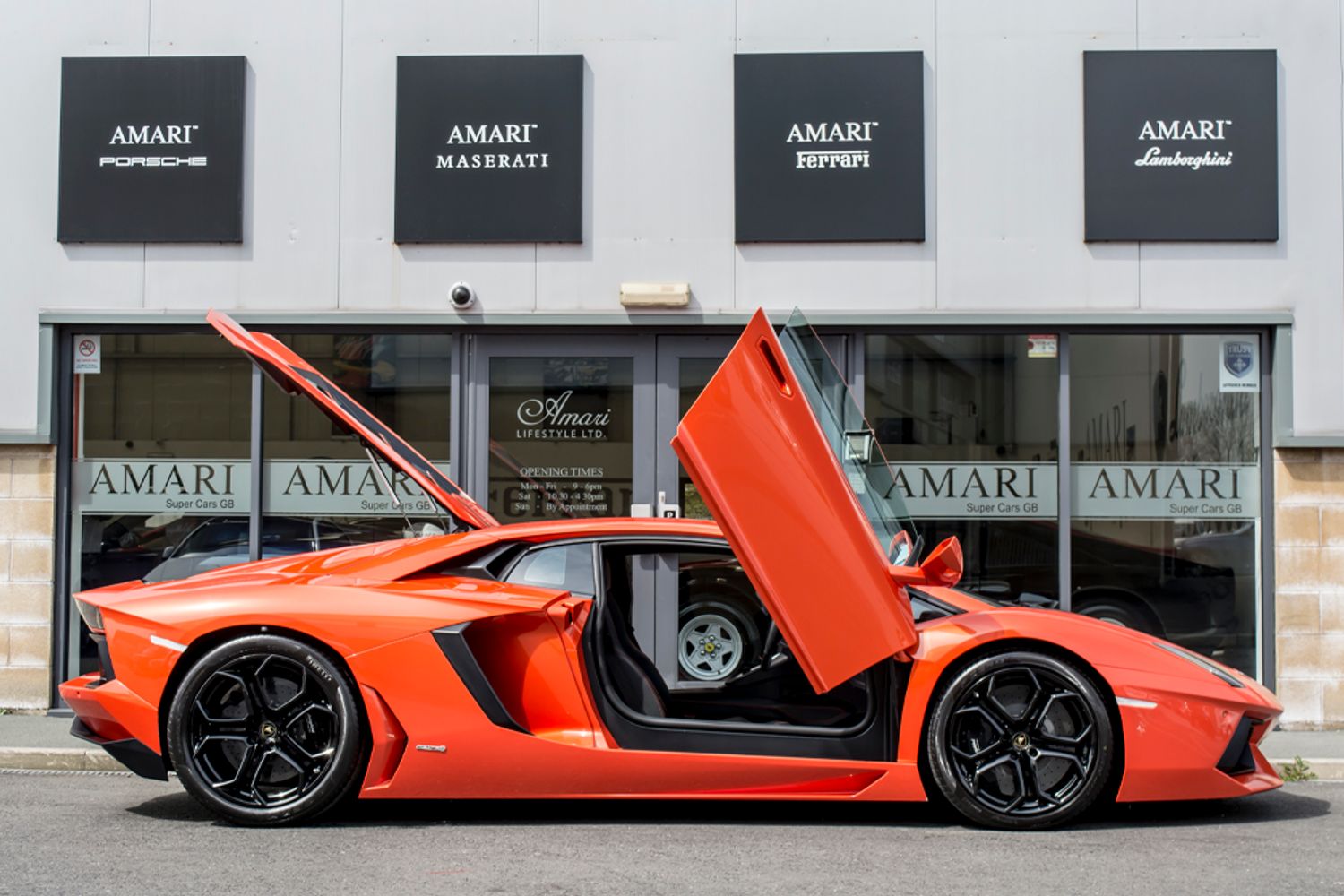 LAMBORGHINI AVENTADOR COUPE LP 700-4 ISR