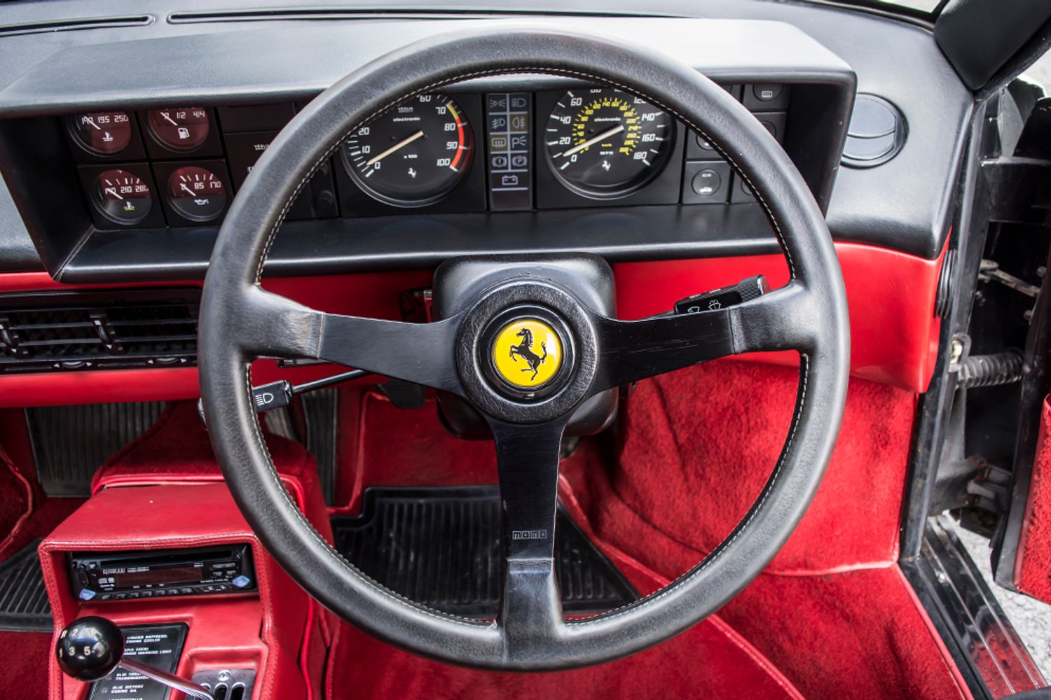 FERRARI MONDIAL COUPE QV