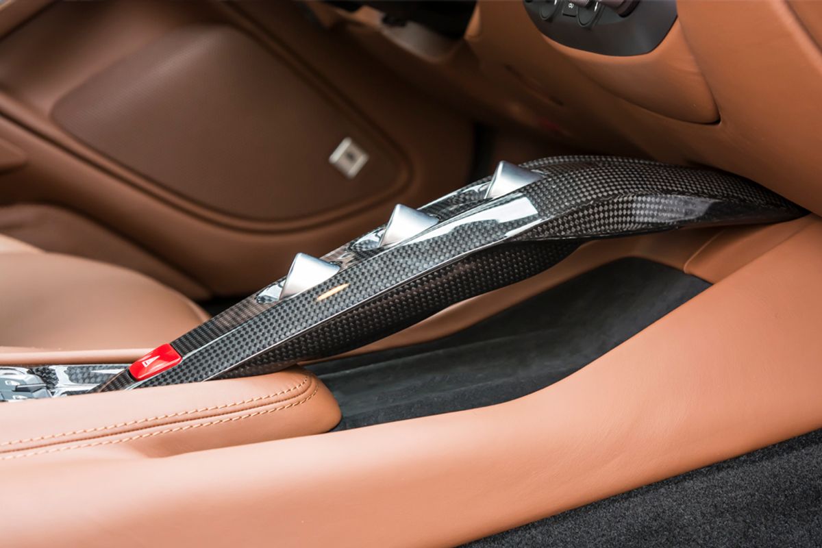 FERRARI F12 BERLINETTA COUPE 2dr Auto