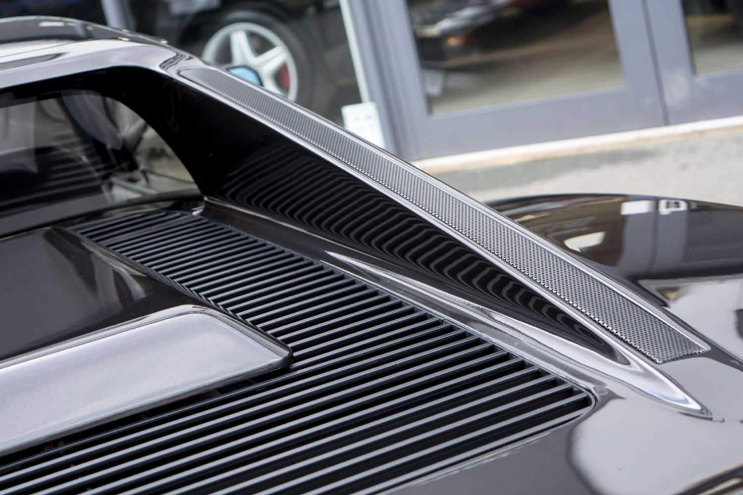 FERRARI TESTAROSSA COUPE 2dr