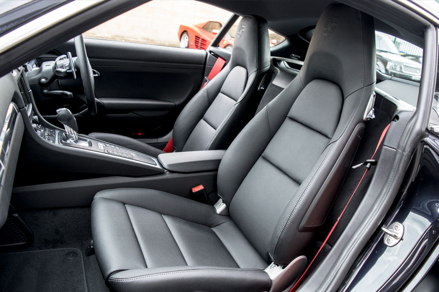 PORSCHE Cayman Coupe Special Edition Black Edition PDK