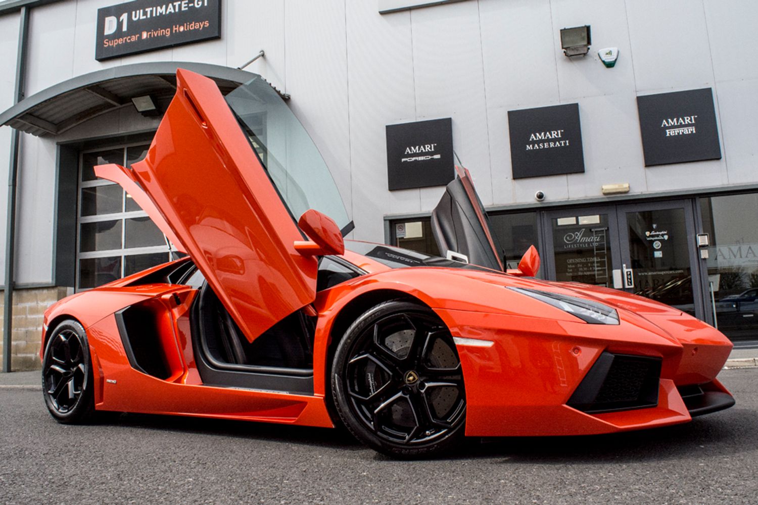 LAMBORGHINI AVENTADOR COUPE LP 700-4 ISR