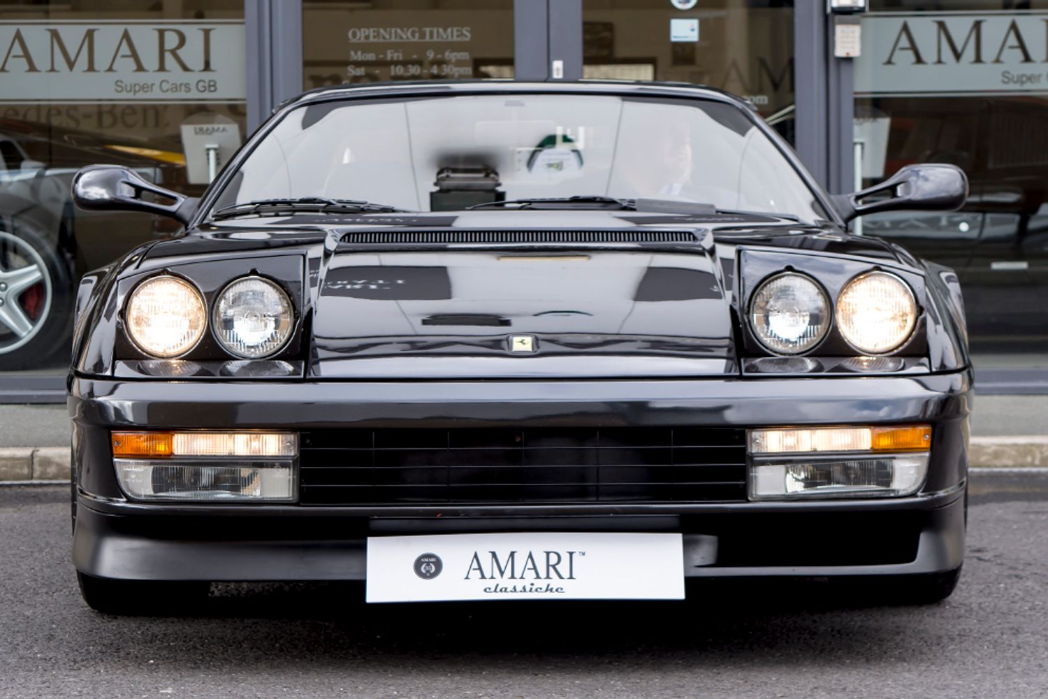 FERRARI TESTAROSSA COUPE 2dr