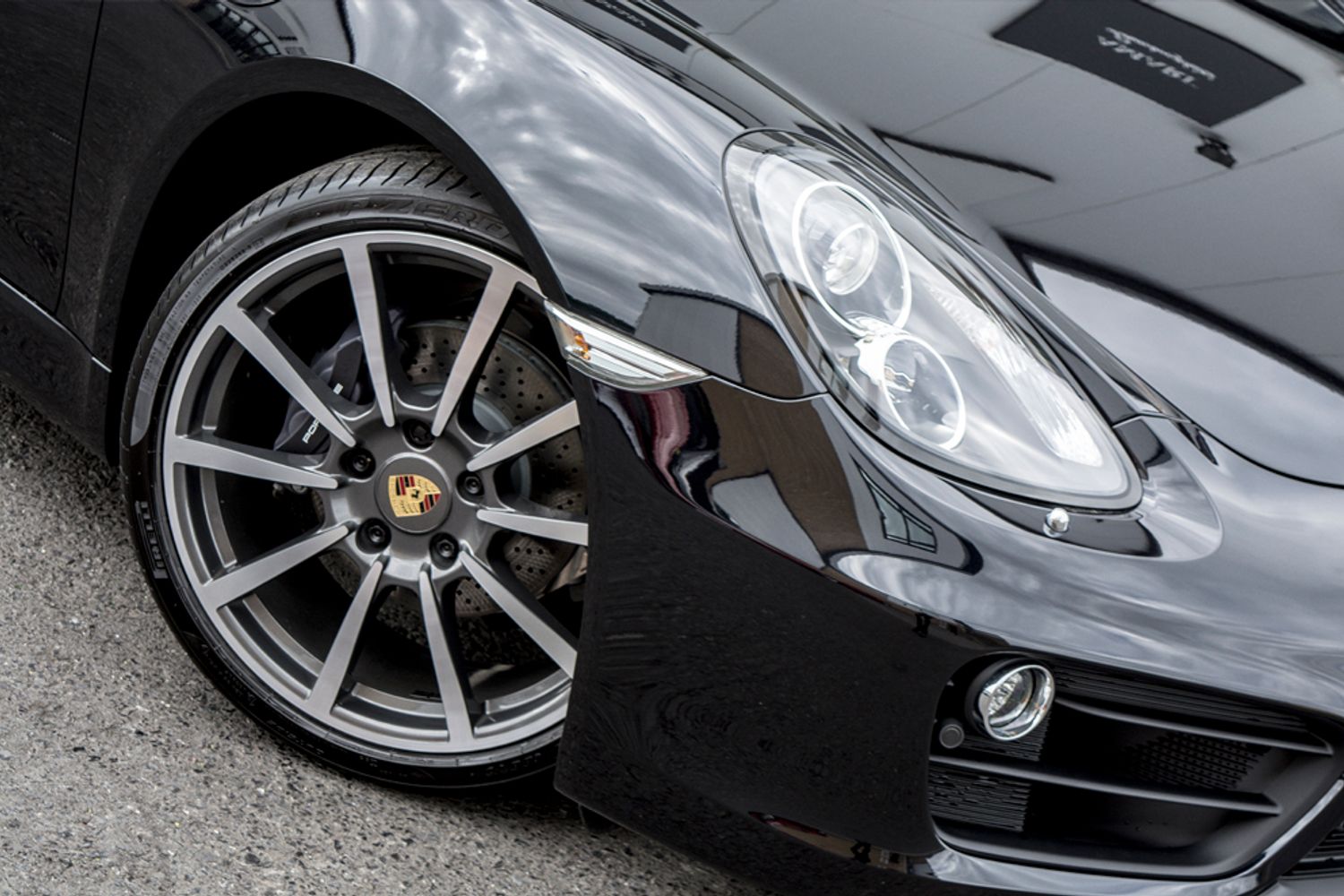PORSCHE Cayman Coupe Special Edition Black Edition PDK