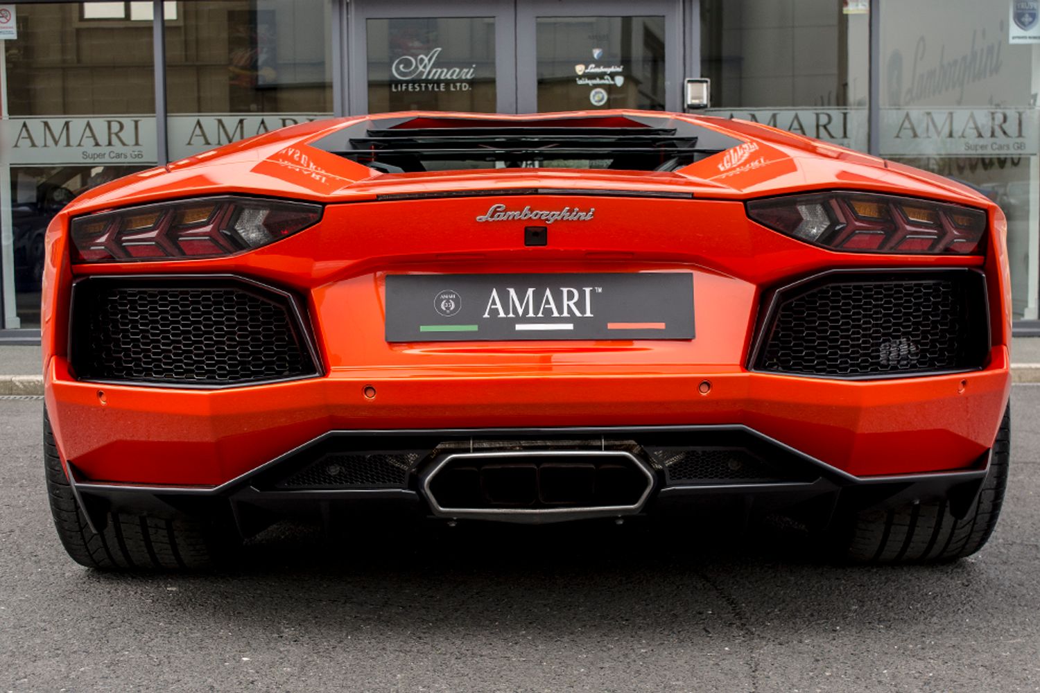 LAMBORGHINI AVENTADOR COUPE LP 700-4 ISR