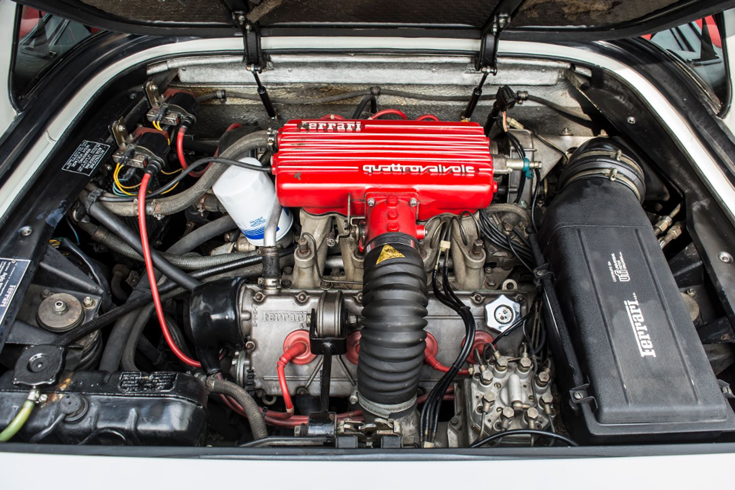 FERRARI MONDIAL COUPE QV