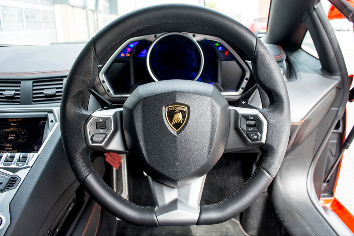 LAMBORGHINI AVENTADOR COUPE LP 700-4 ISR