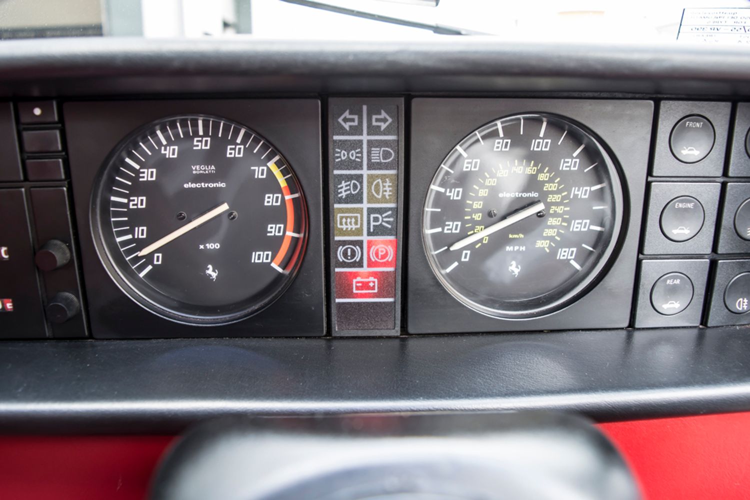 FERRARI MONDIAL COUPE QV
